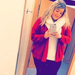 Meet your Posher, Jenn